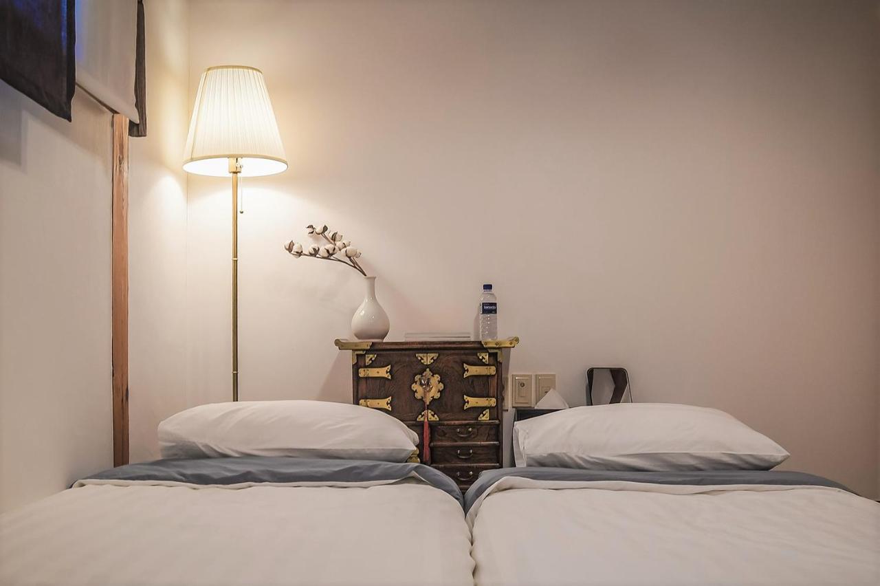 Cheong Yeon Jae Hanok Hotel Seul Exterior foto