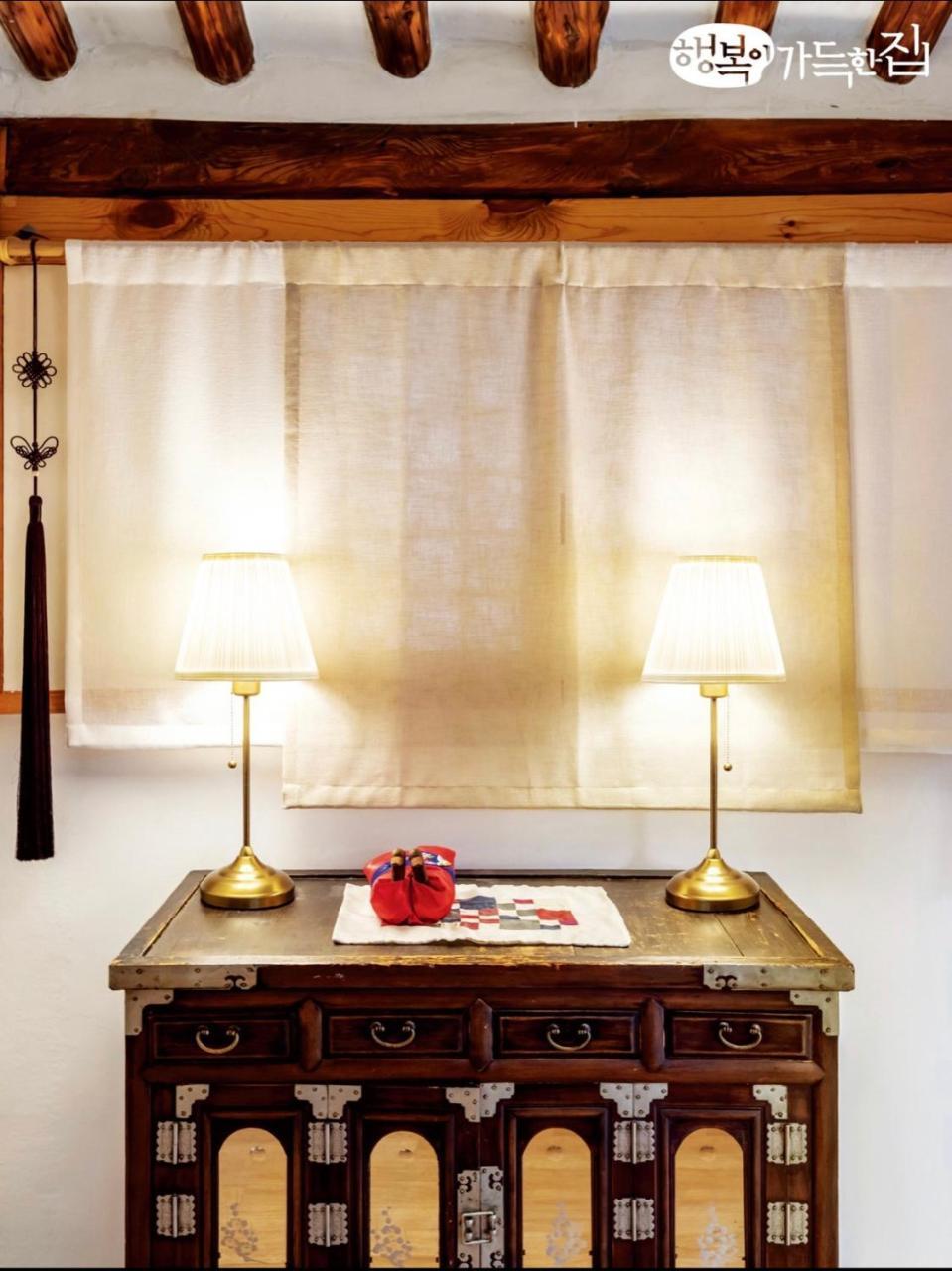 Cheong Yeon Jae Hanok Hotel Seul Exterior foto